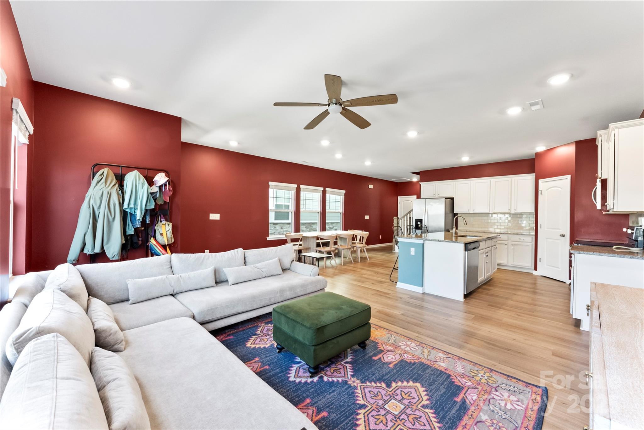 423 Wescott Street 73