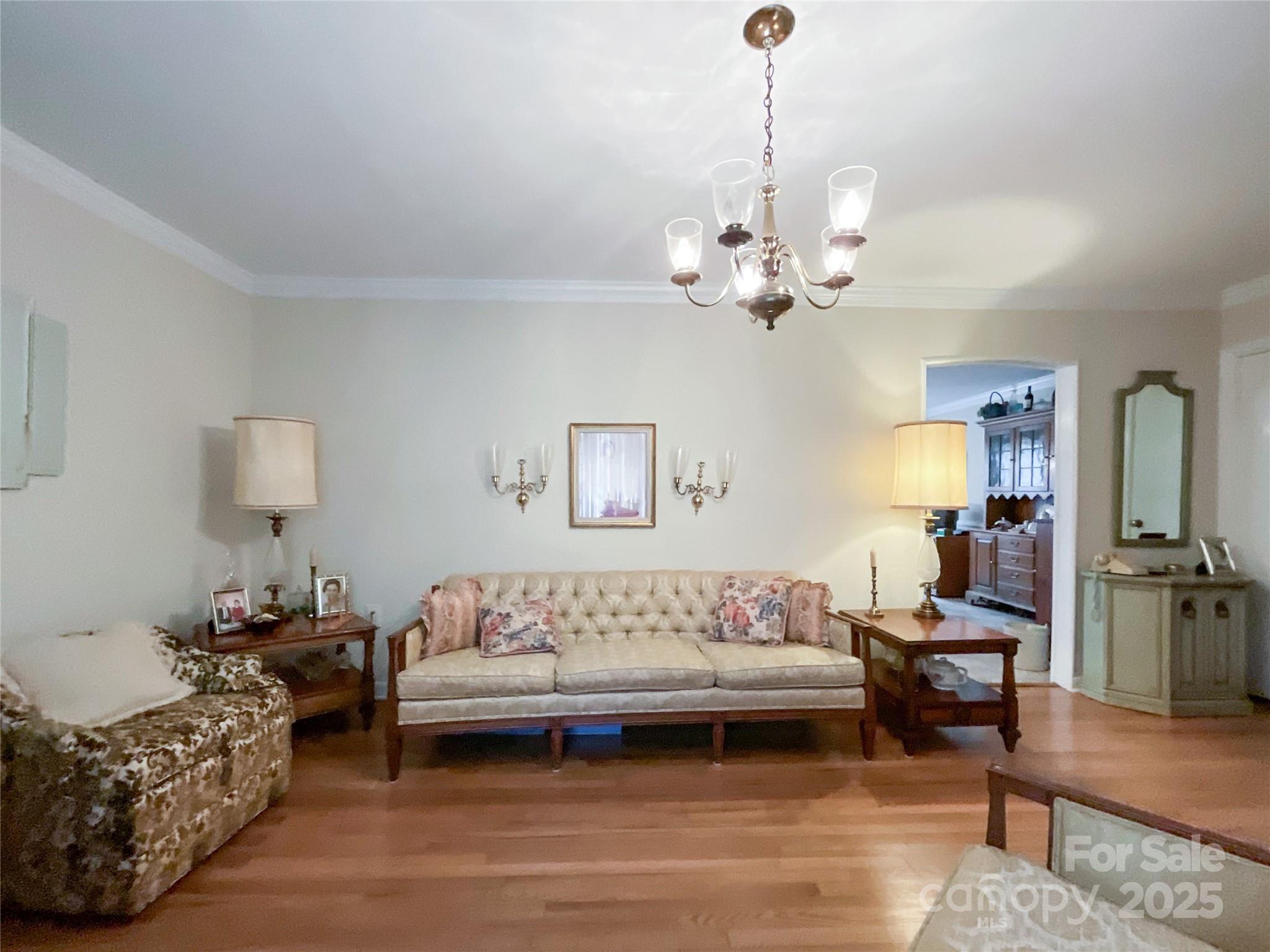4909 Pleasant Grove Road