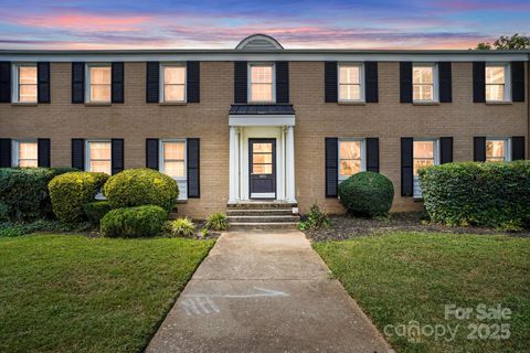 405 Wakefield Drive B Charlotte NC 28209