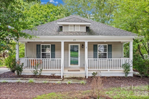 Photo of 215 6th Street, Belmont, NC 28012 (MLS # 4412338)