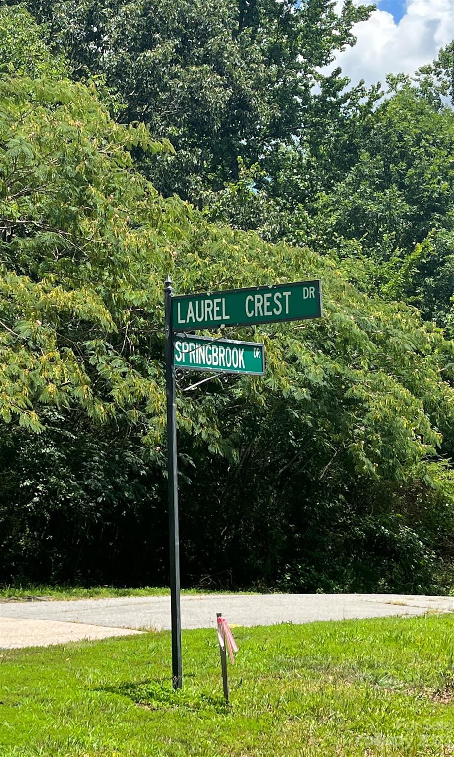 Laurel Crest - Land
