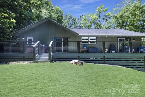 Photo of 373 Fox Trace Drive, Sylva, NC 28779 (MLS # 4331343)