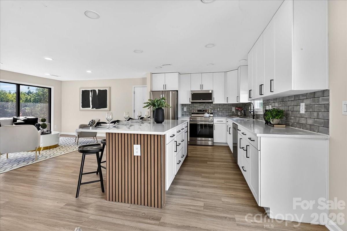 1236 Landsdowne Drive