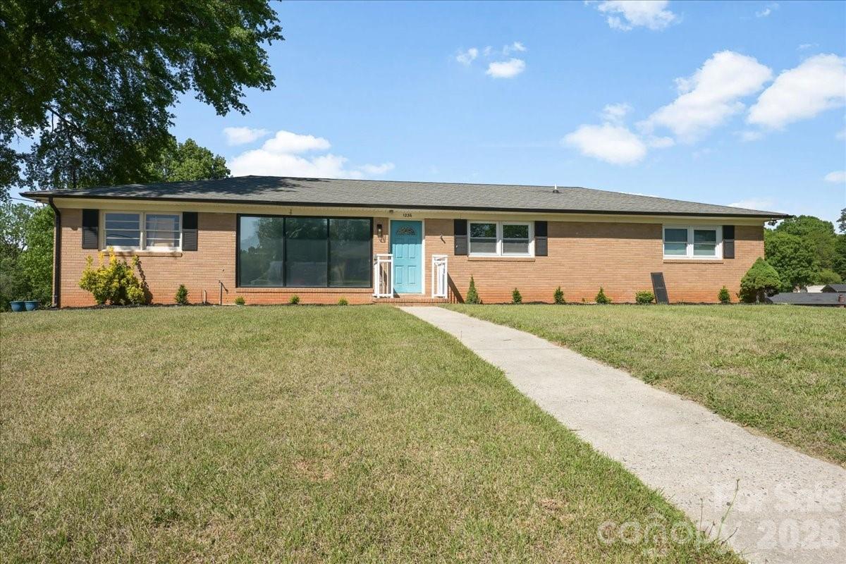 1236 Landsdowne Drive