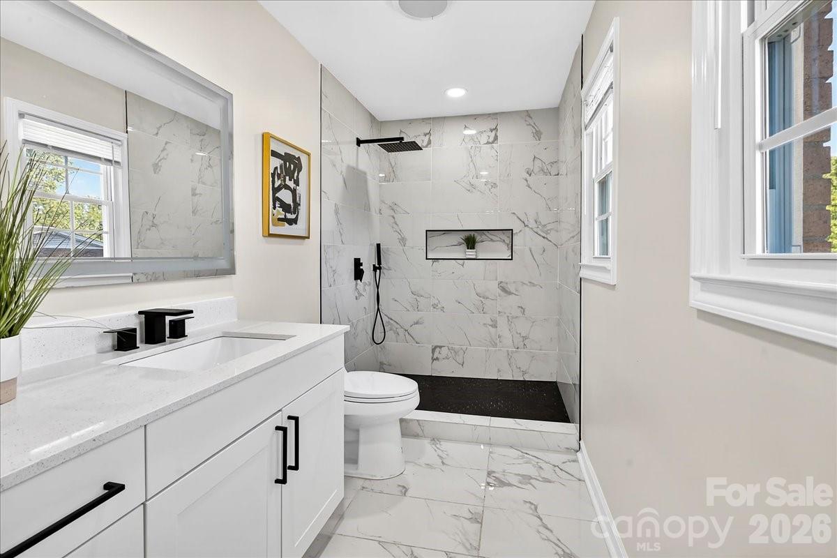 Landsdowne - Residential