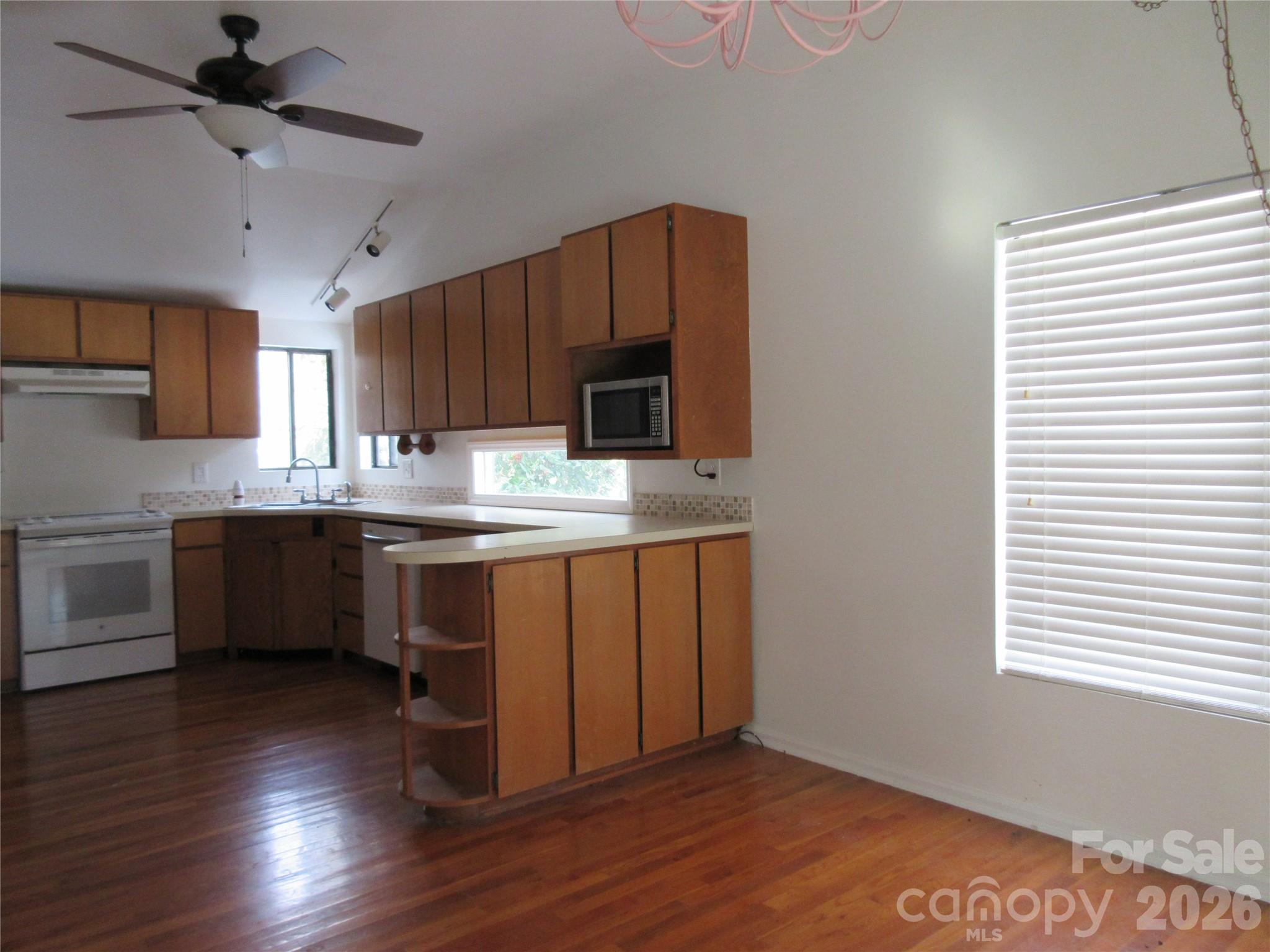 Fairlane - Residential