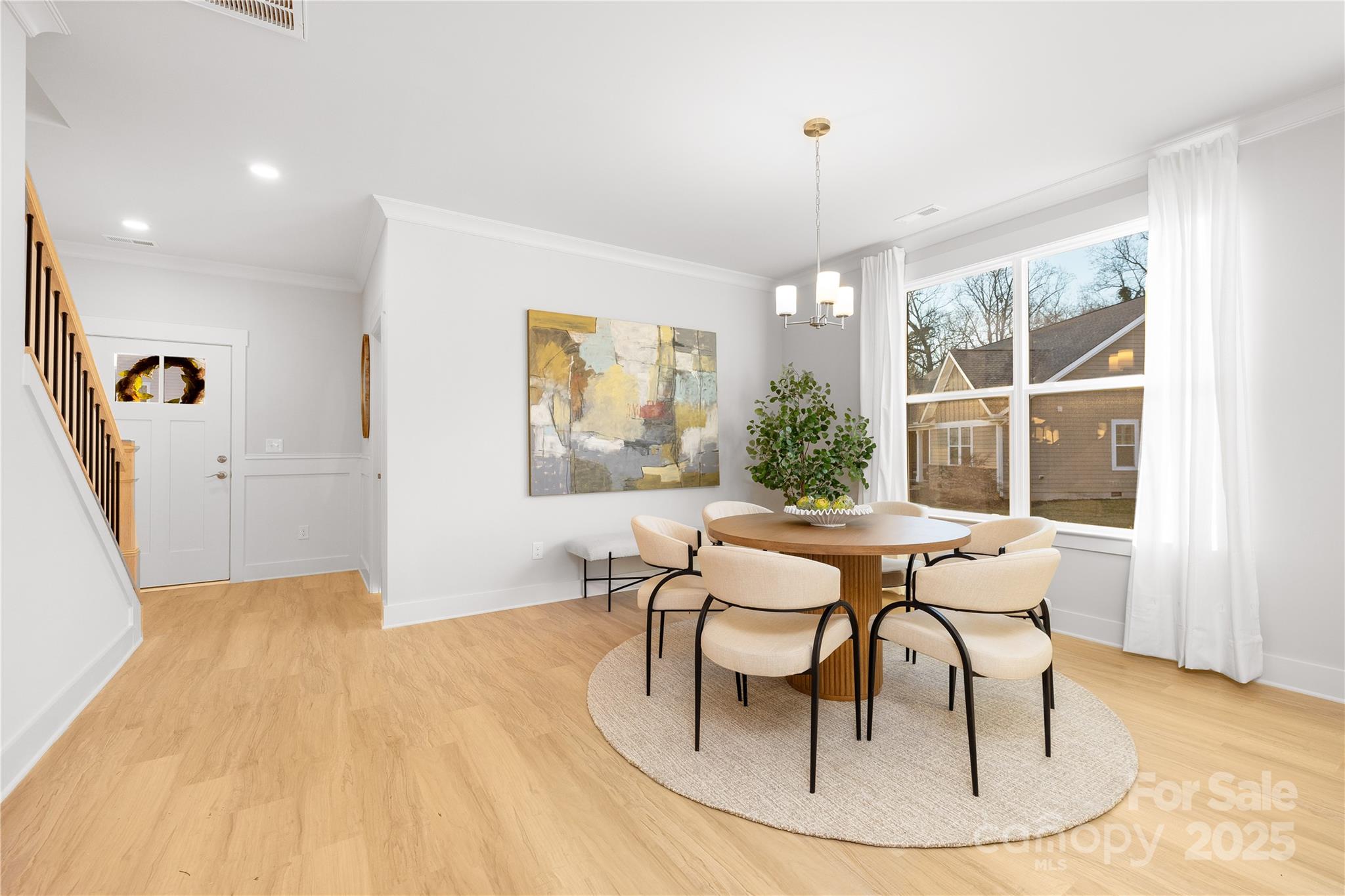3888 12th Street NE