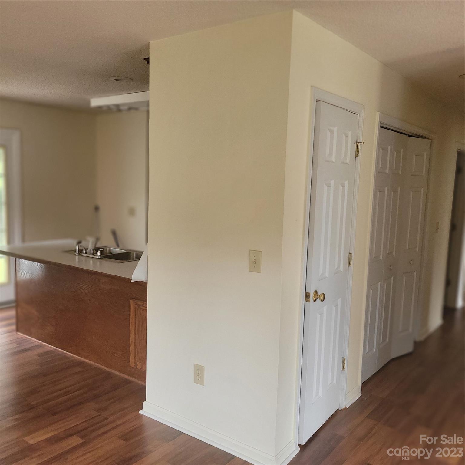 Merritt On Floyd - Residential