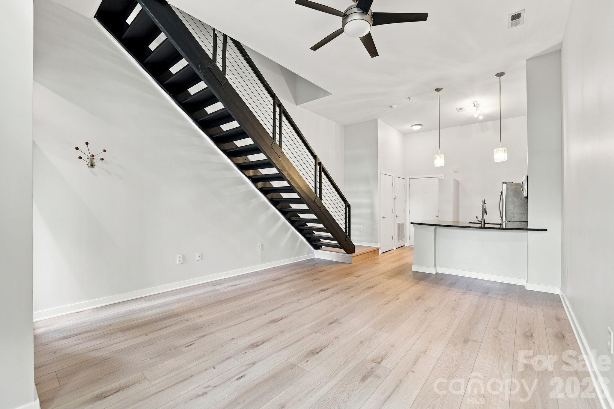 2125 Southend Drive 106
