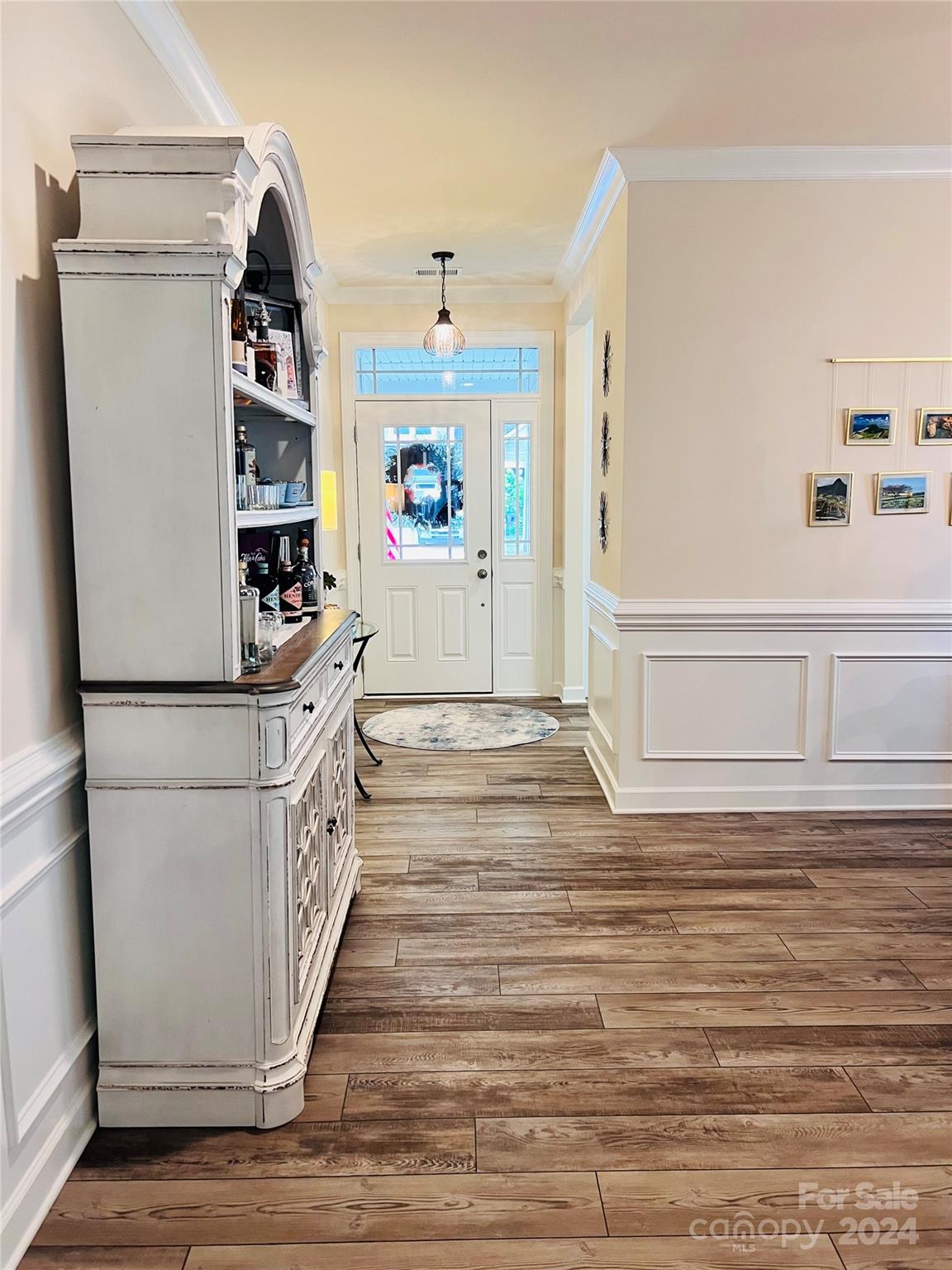 Lake Crest - Residential