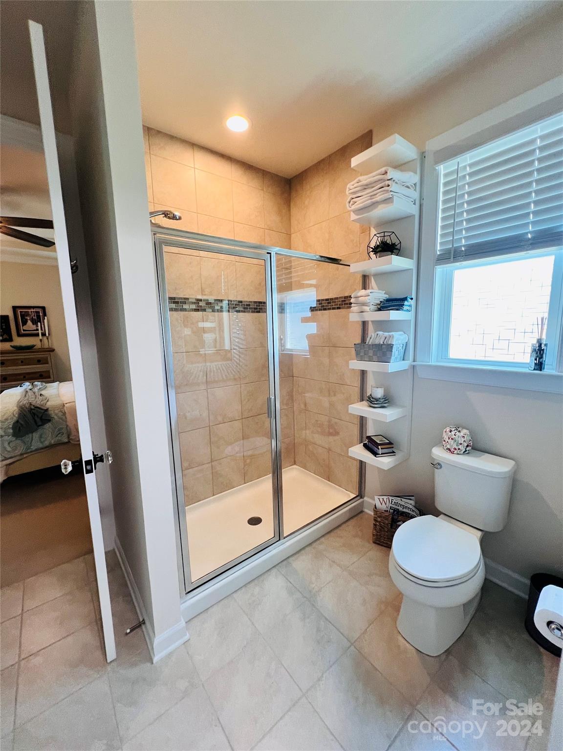 Lake Crest - Residential