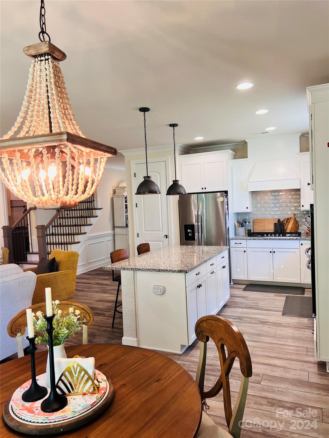 Lake Crest - Residential