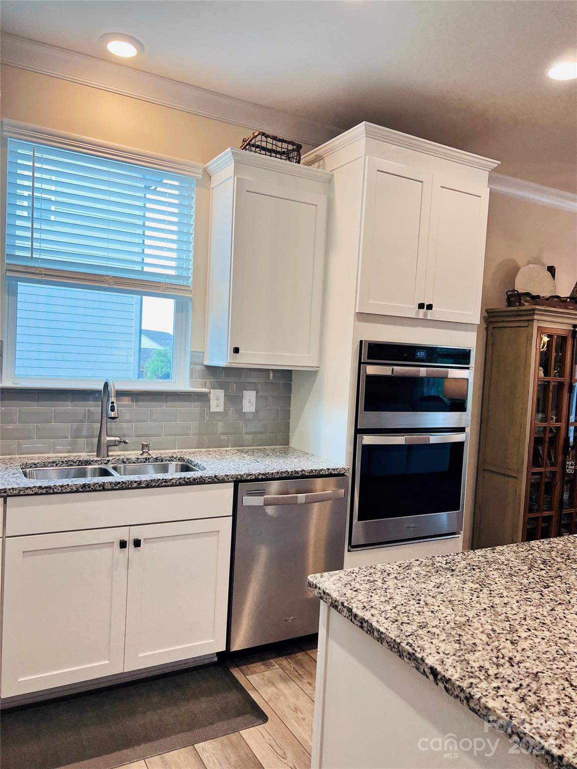 Lake Crest - Residential