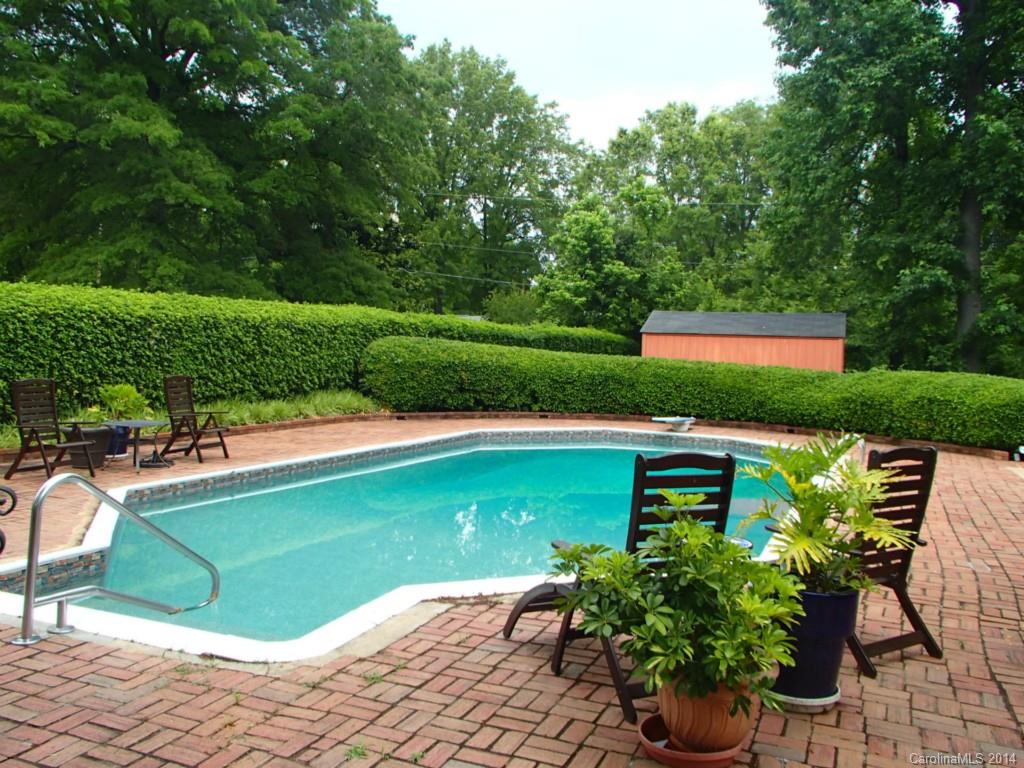 Camelot Woods - Residential