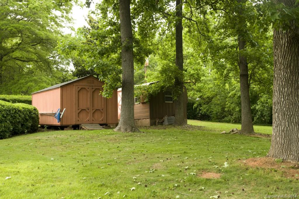 Camelot Woods - Residential