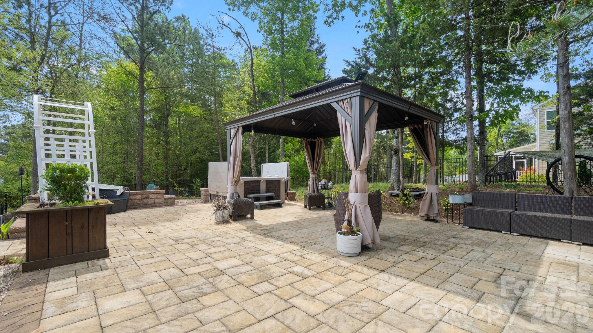 Somerset At Autumn Cove - Residential