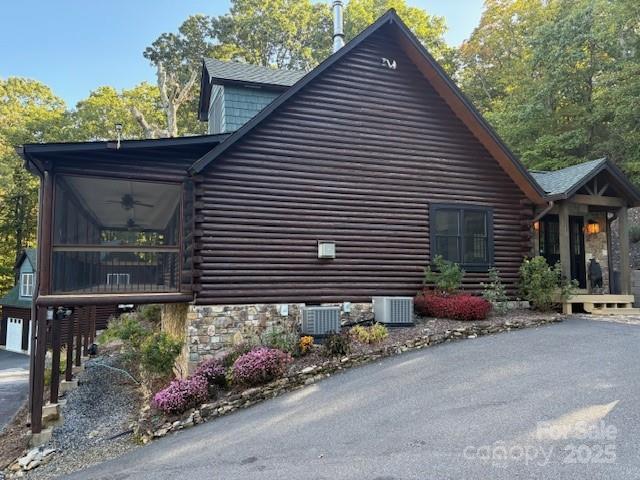1077 Melrose Mountain Road