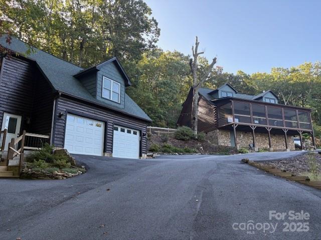 1077 Melrose Mountain Road