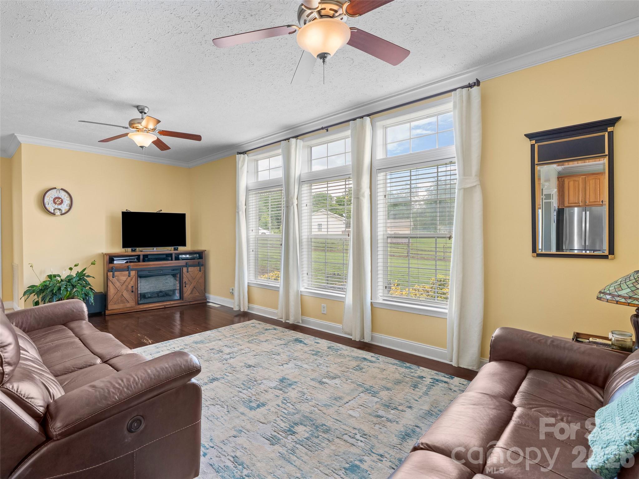 High Valley Estates - Residential