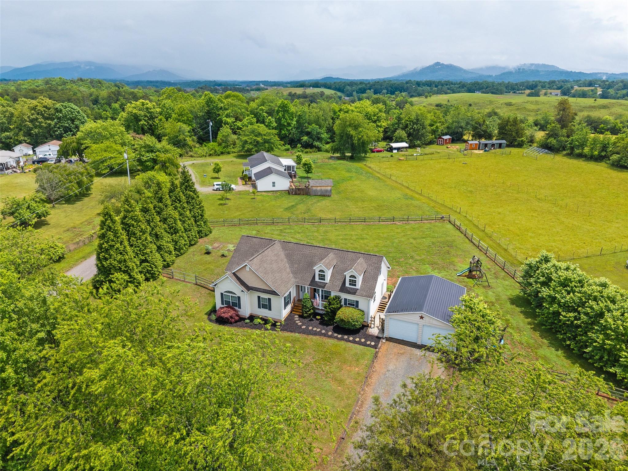 High Valley Estates - Residential