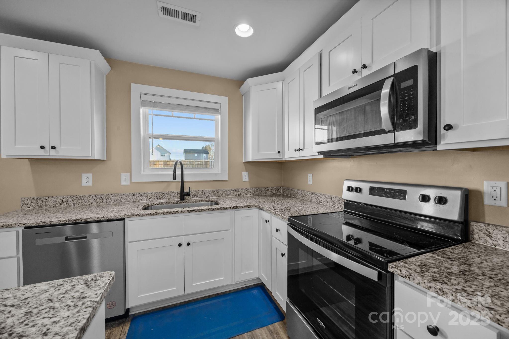 Thomas Chapel - Residential