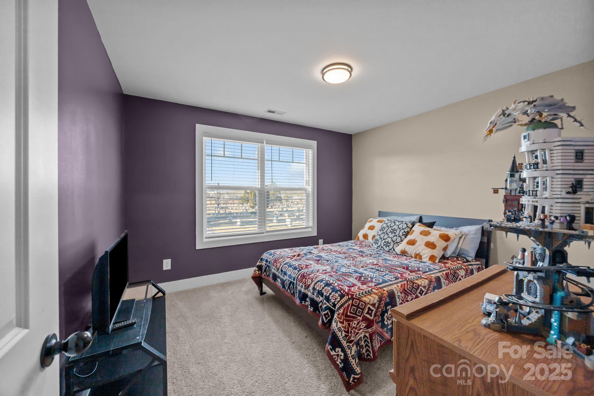 Thomas Chapel - Residential