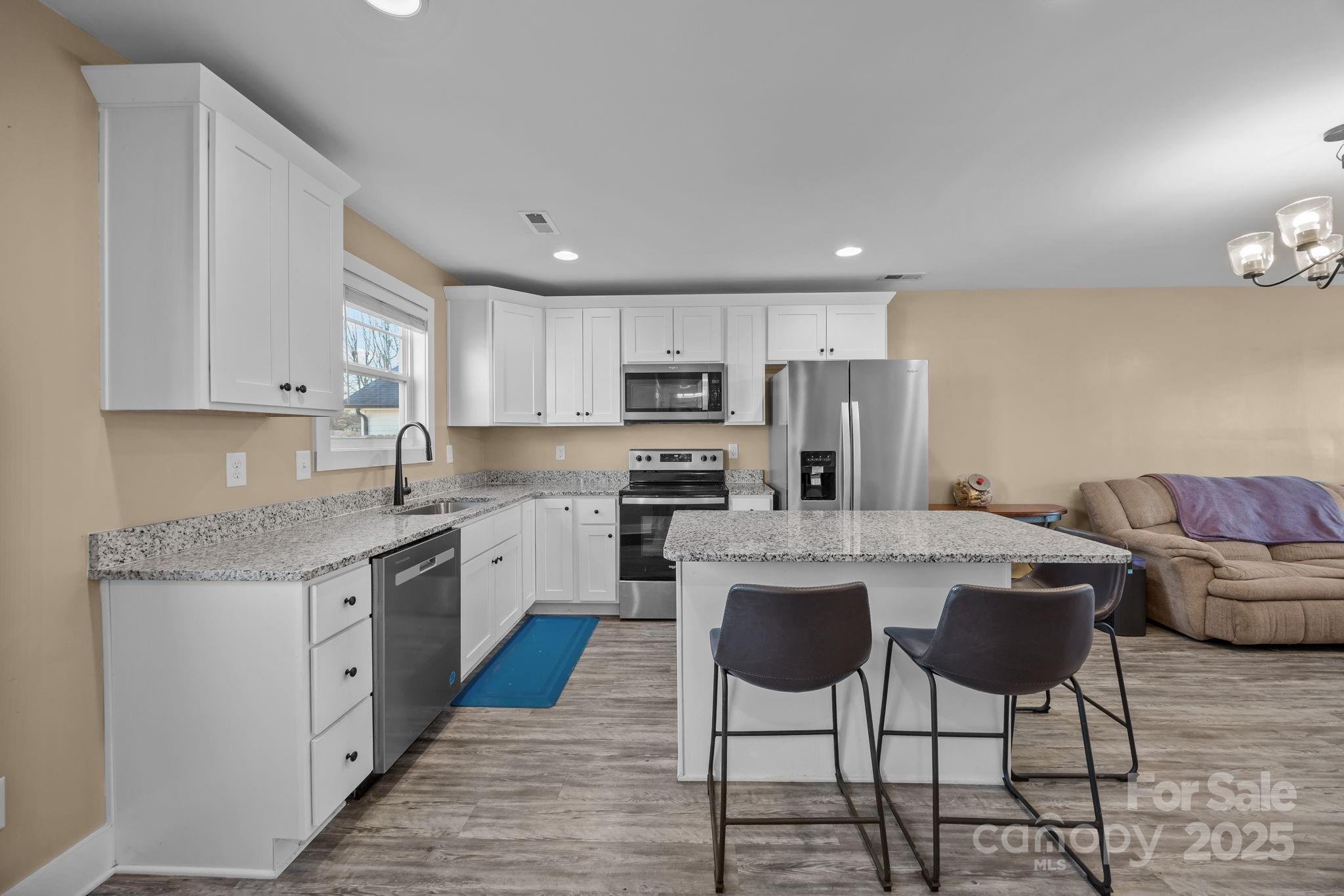 Thomas Chapel - Residential