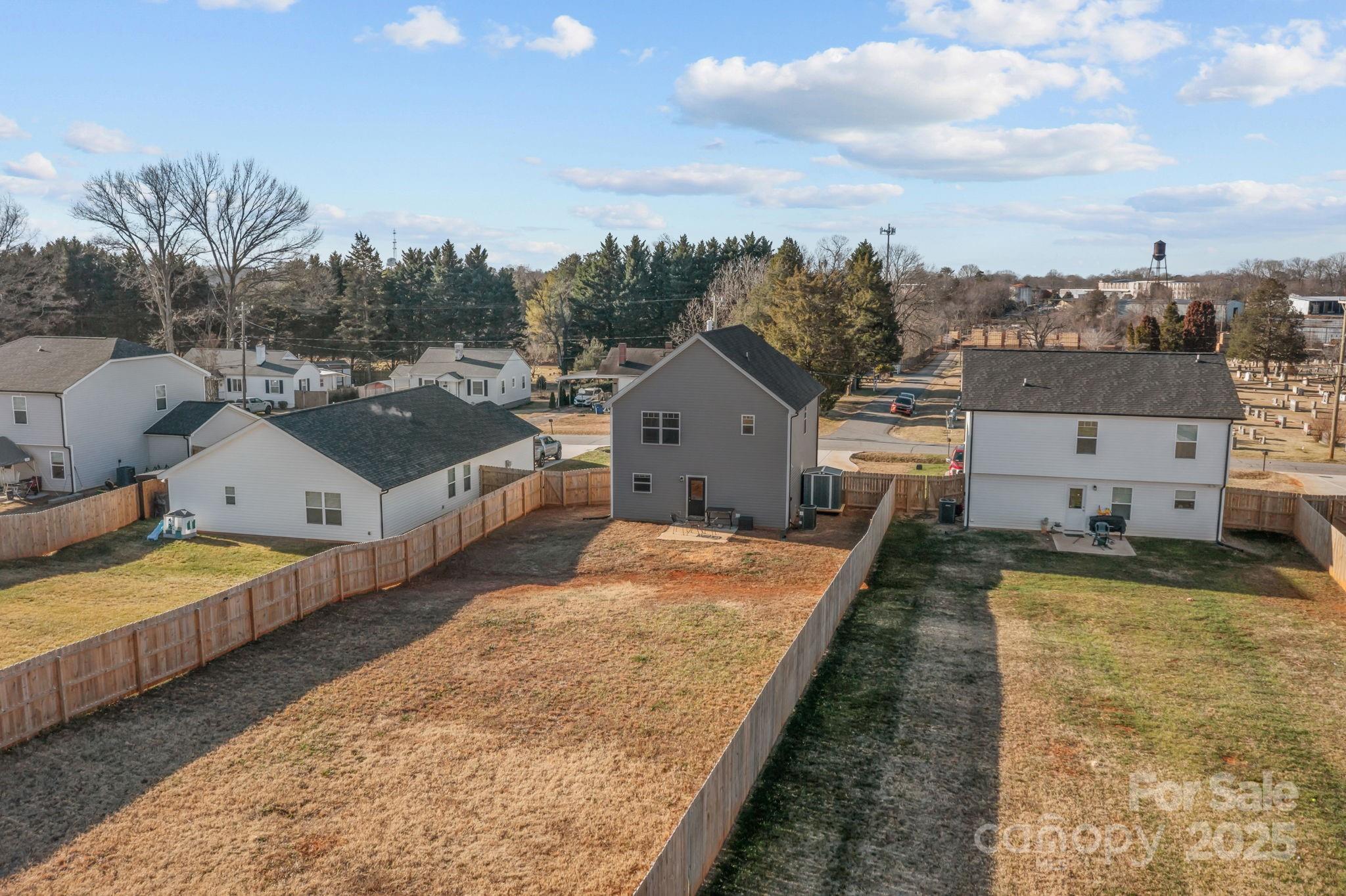 Thomas Chapel - Residential