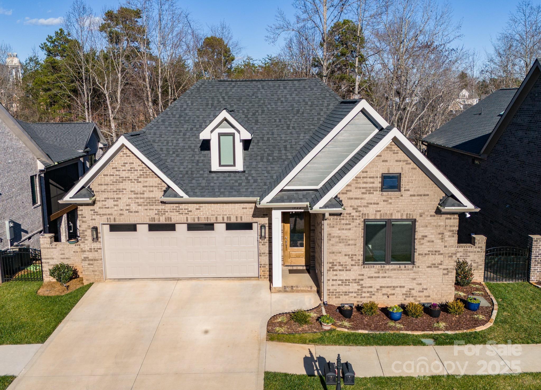 1422 Spring Ridge Lane
