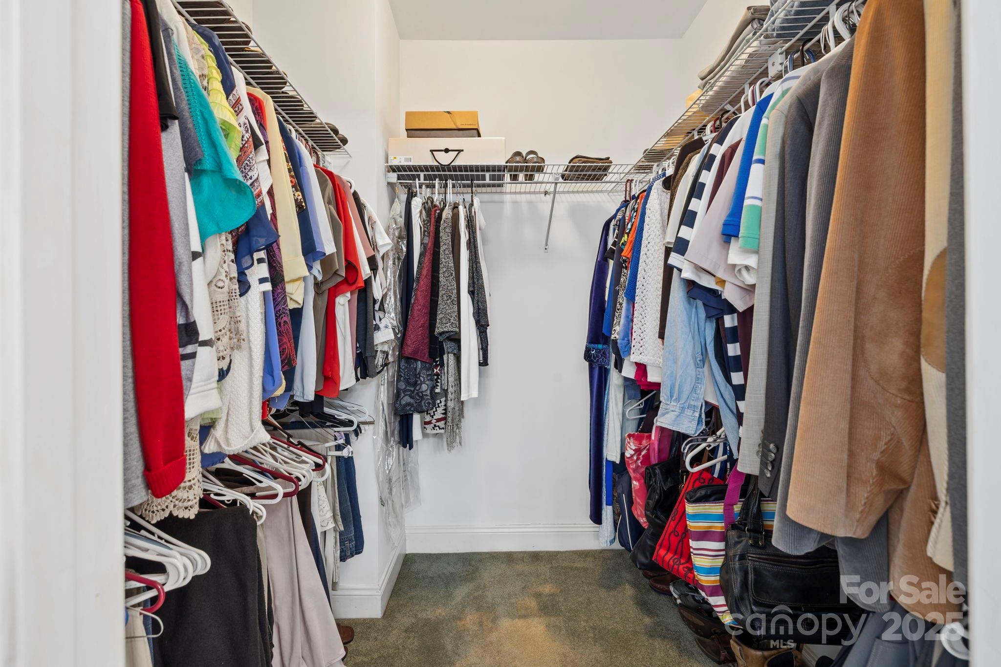 Links O Tryon - Residential