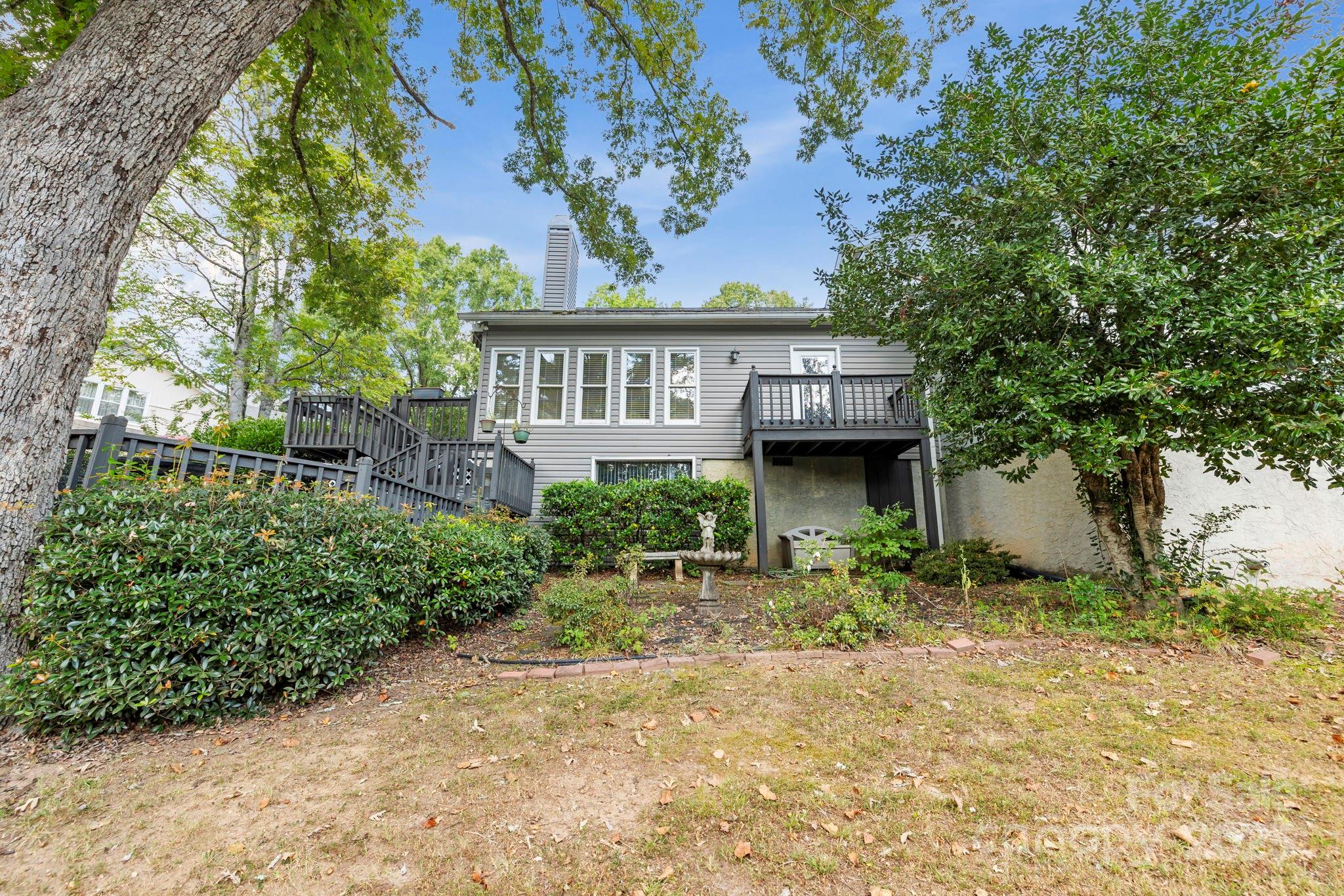 Links O Tryon - Residential