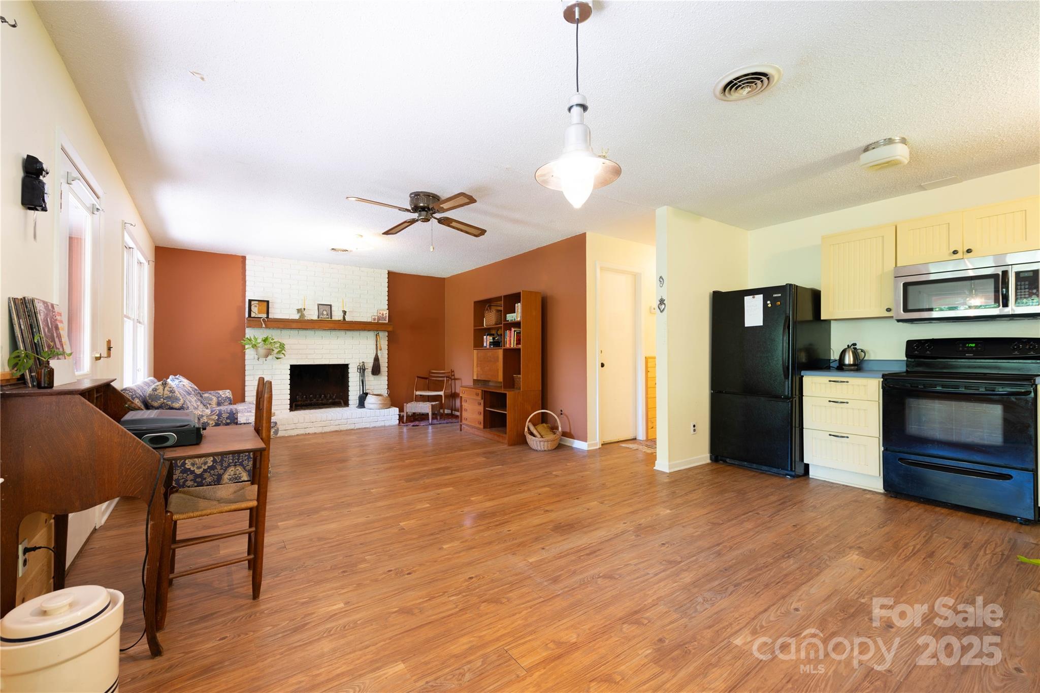 179 Cabin Hill Road