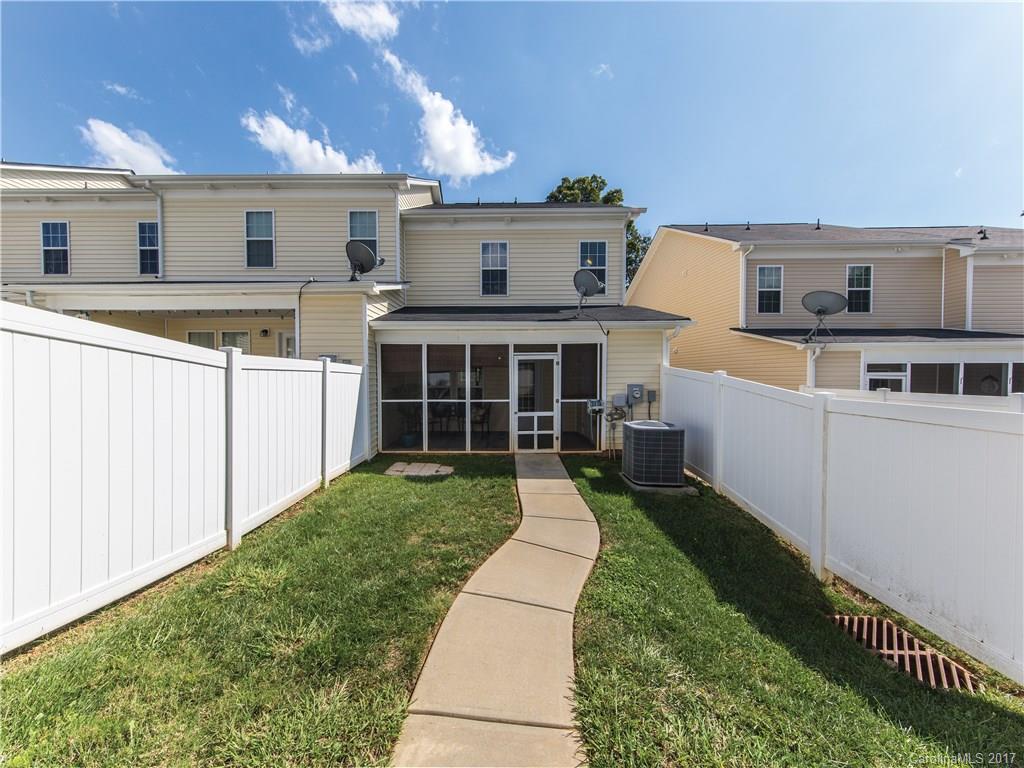 Carrington Ridge - Residential