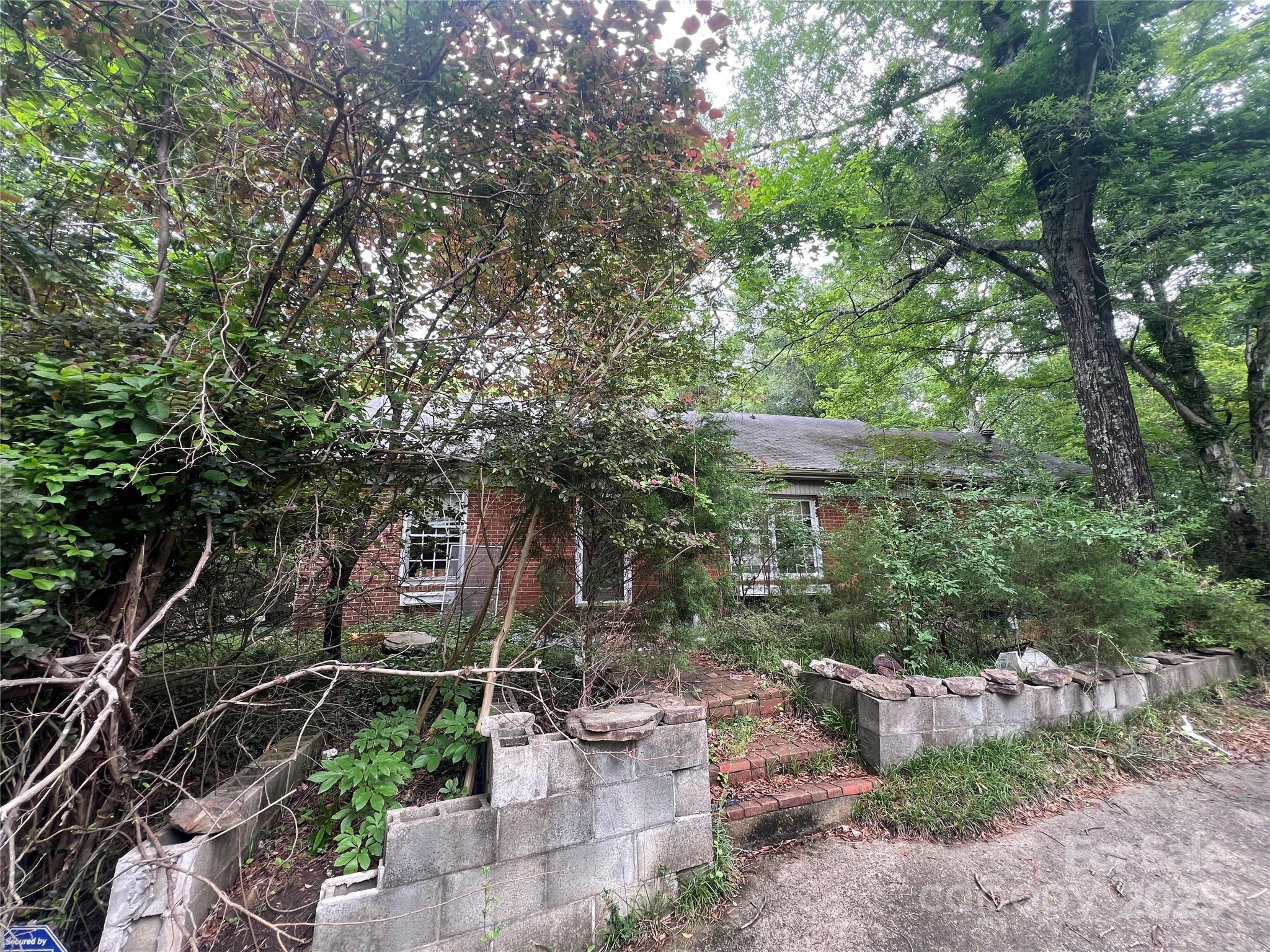 7949 Ritter Drive