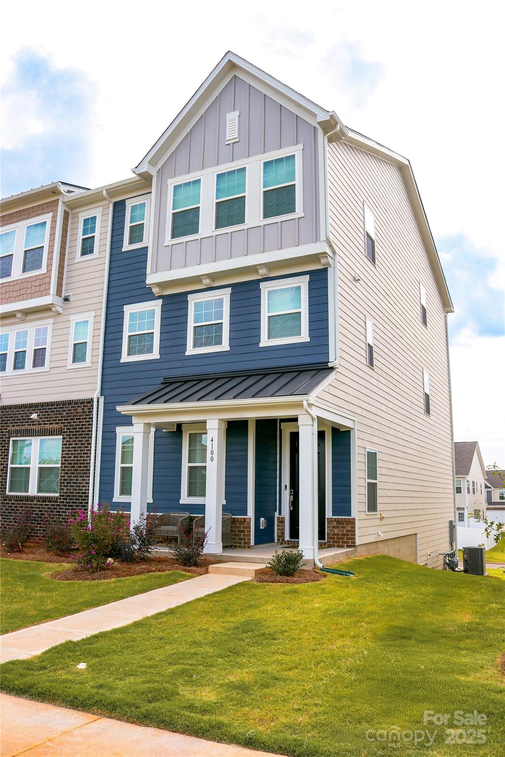 4100 Skyboat Circle