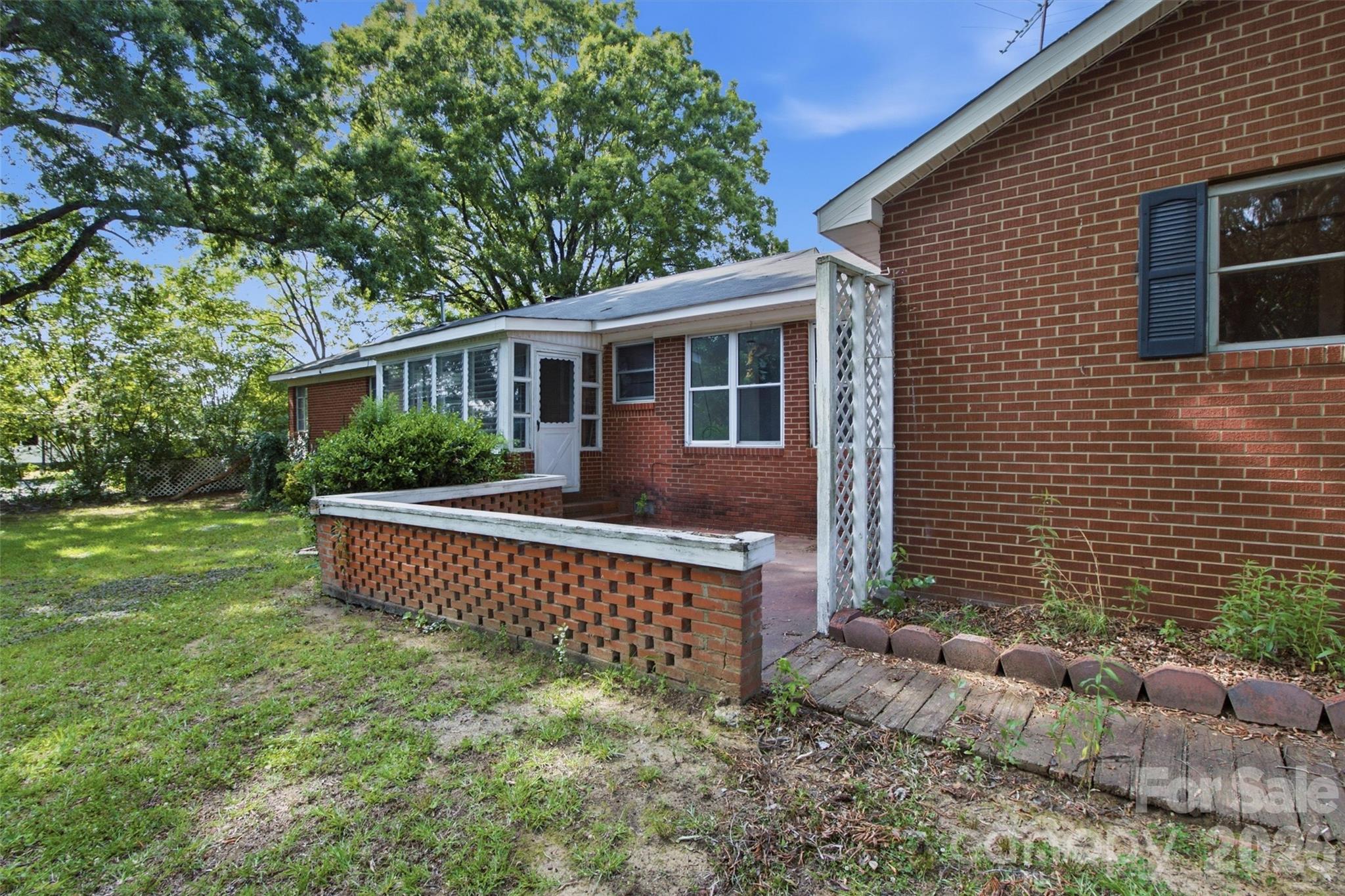 2615 Unionville Indian Trail Road