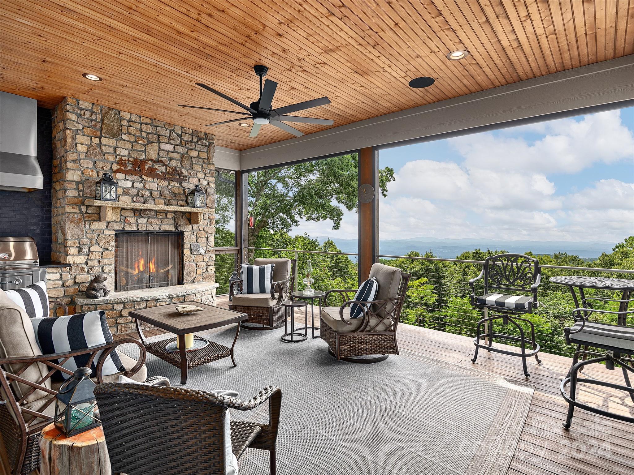 Grand Highlands at Bearwallow - Residential