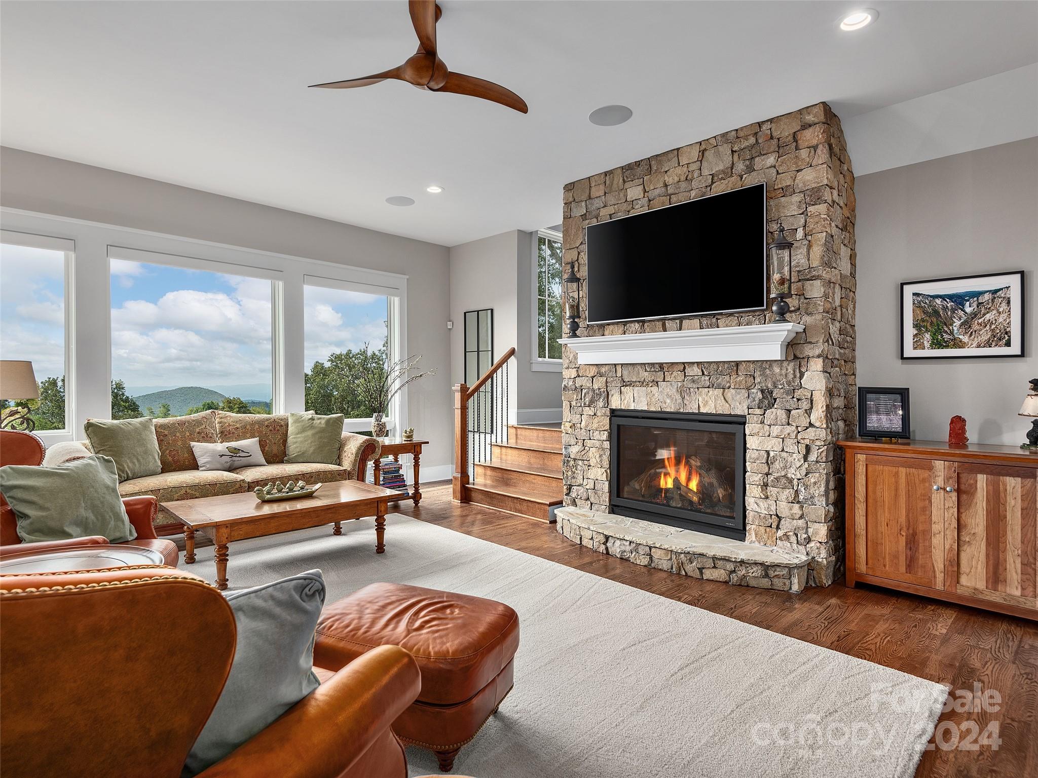 Grand Highlands at Bearwallow - Residential