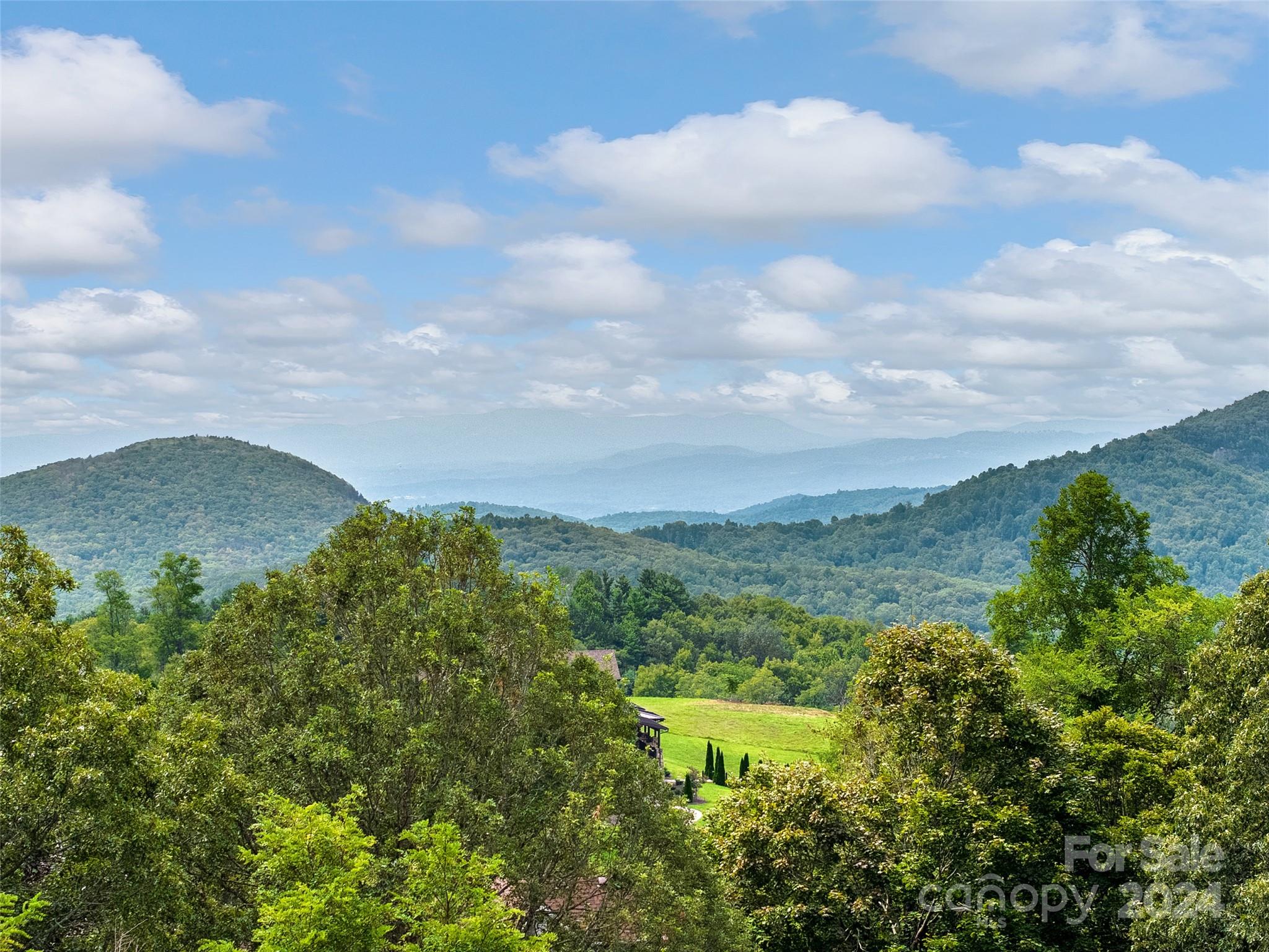 Grand Highlands at Bearwallow - Residential