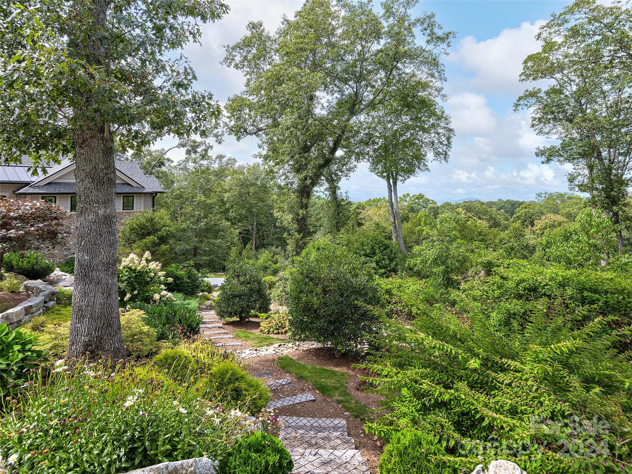 Grand Highlands at Bearwallow - Residential