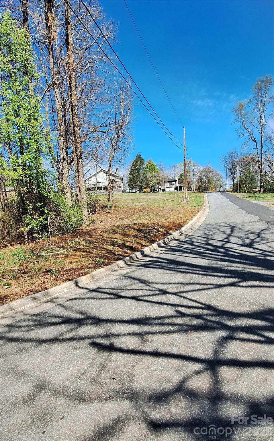 798 Woodlawn Avenue SW