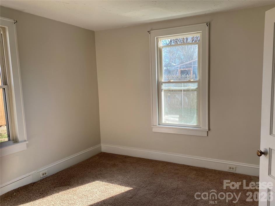 Eaman Park - Residential Lease