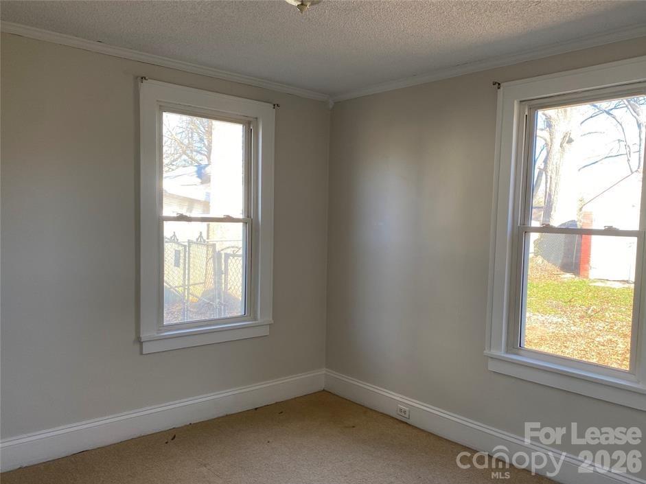 Eaman Park - Residential Lease