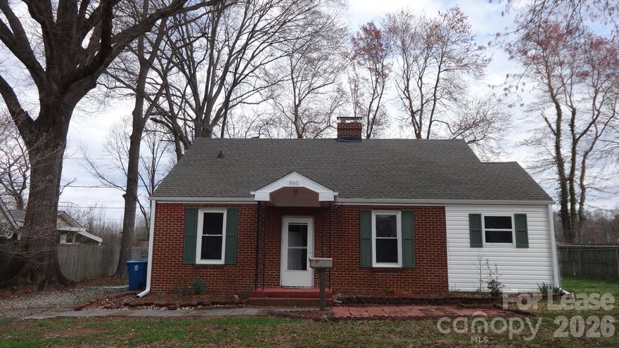 Cute 3-bedroom brick ranch house conveniently located close to shopping, restaurants, downtown Salisbury, I85 and more! The home has a large fenced in backyard with two storage buildings. Neutral interior paint, newer floors in living room and third bedroom. Washer dryer included as/is for convenience. Quiet established neighborhood and just a block from Eaman Community Pool (look up their website for membership info) Hurry this little gem will lease fast!
Mandatory Resident Benefits Package is an additional $25/mo and offers many great benefits (air filter delivery service, 24/7 maintenance, maintenance reimbursement for unintended charges/lock outs, credit building, rewards program and more!)
Automatic enrollment in Tenant Liability Waiver Program ($16/mo) unless you opt-out by providing a compliant renter's insurance policy prior to the move-in date.