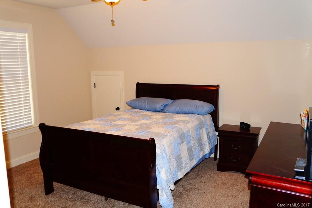 College Place - Residential