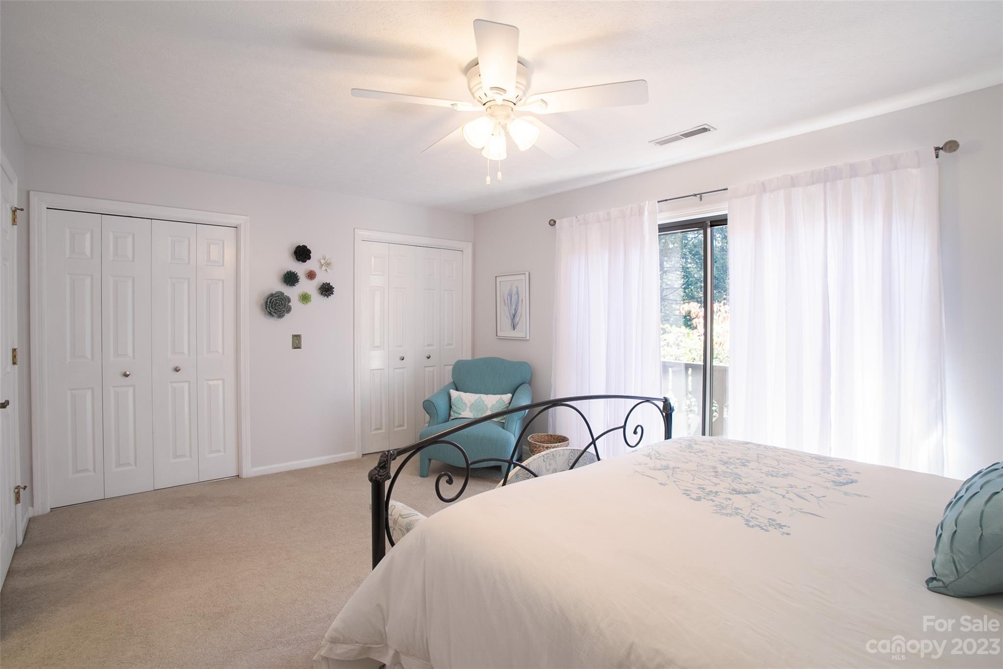 Laurelwood Condominiums - Residential