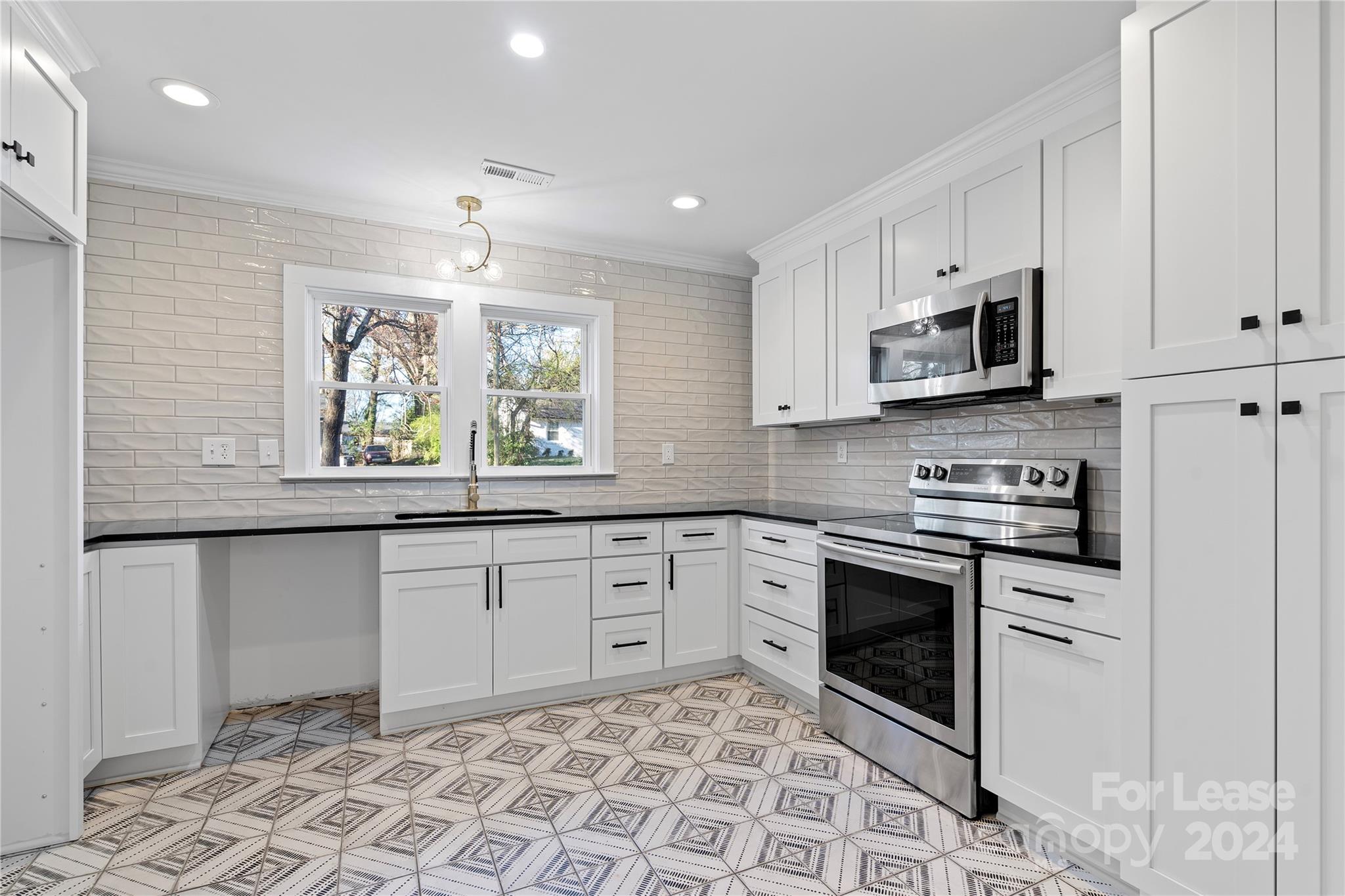 Howie Acres - Residential Lease
