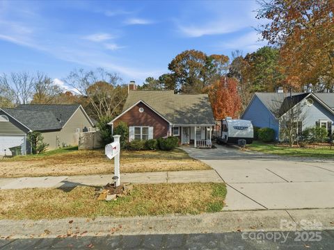 10923 Gladewater Drive Matthews NC 28105