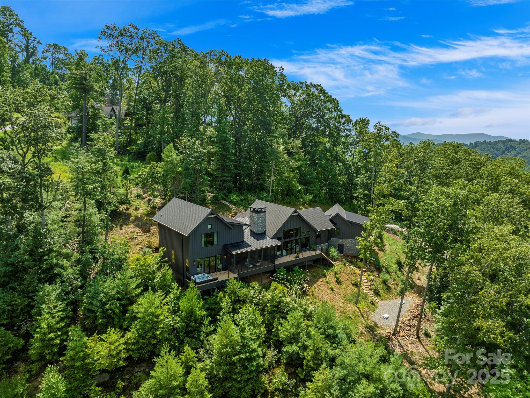 40 Giffords Lane
