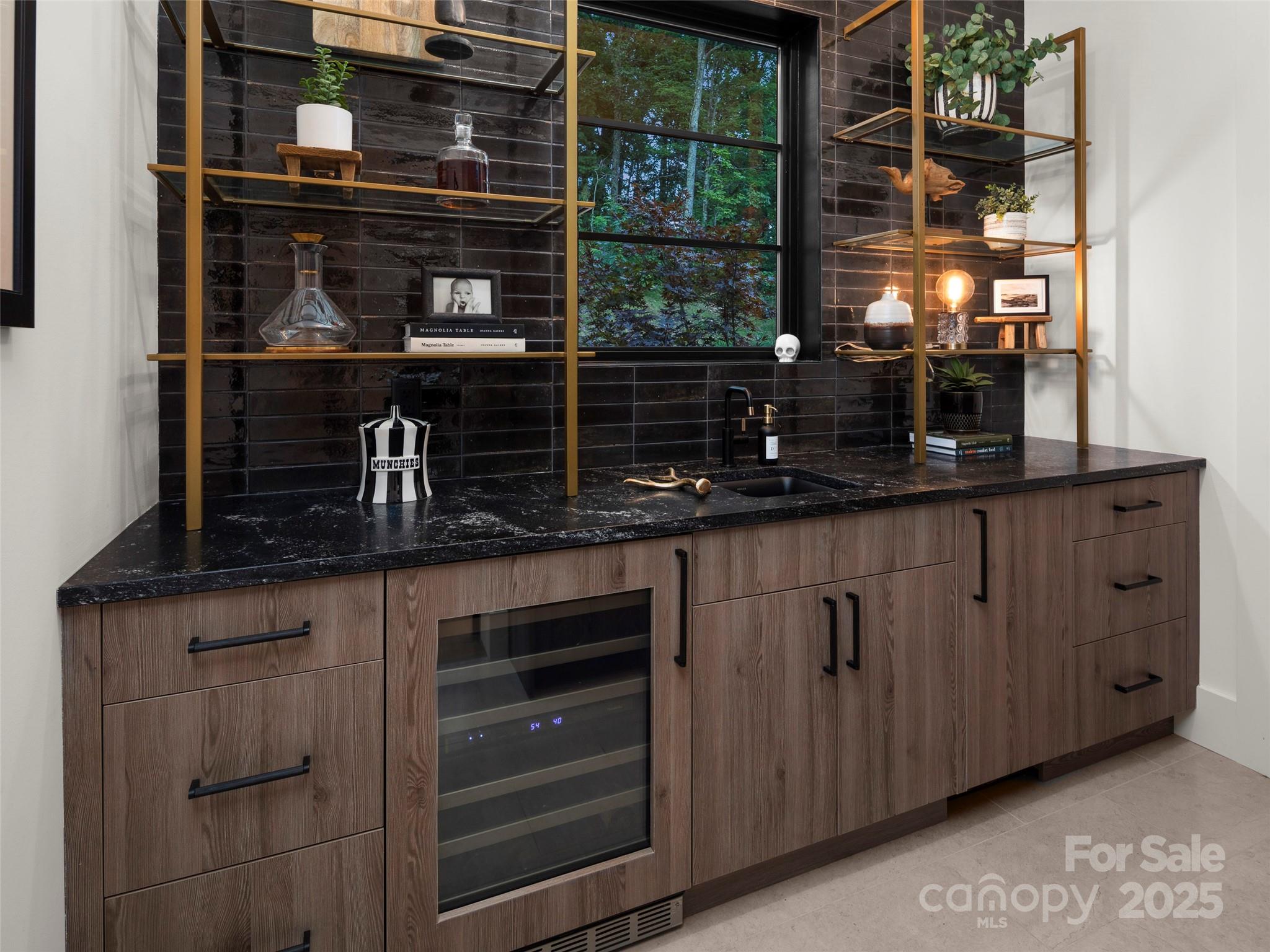 Pinchot Forest - Residential